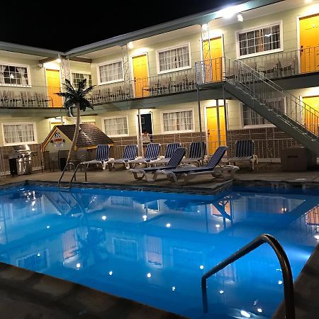 Sunrise Inn Вайлдвуд Экстерьер фото
